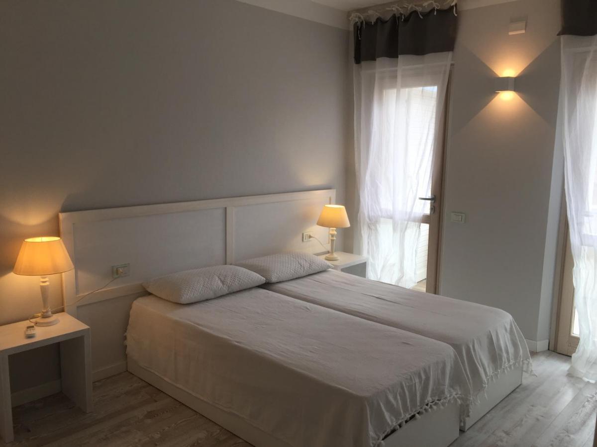 La Sciumara Resort פאלאו מראה חיצוני תמונה