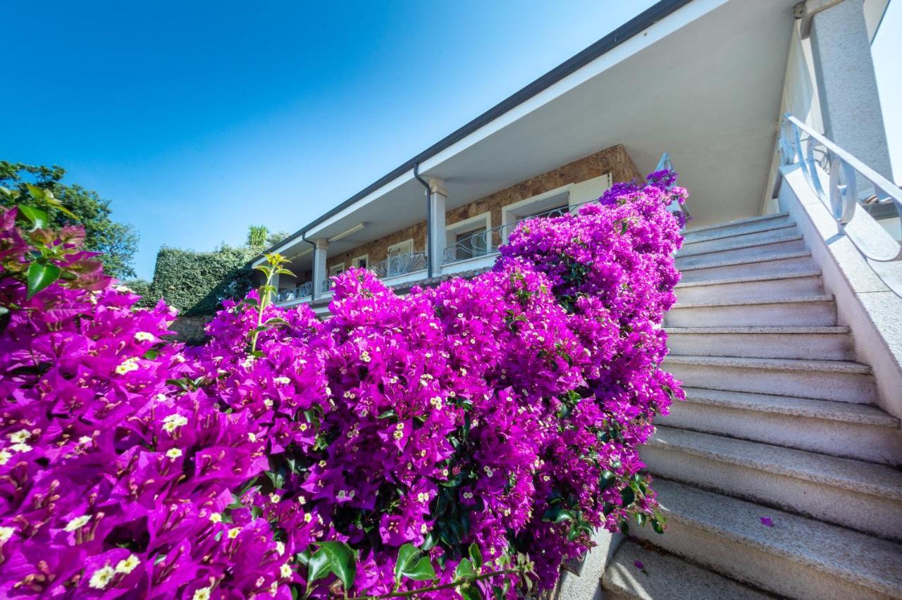 La Sciumara Resort פאלאו מראה חיצוני תמונה